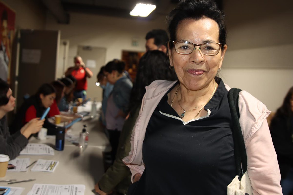 unitehere11's tweet photo. The VOTE is ON. #VOTEYES FOR THE STRIKE!!
#VoteStrikeWin #SiSePuede https://t.co/KiFcWUvy02