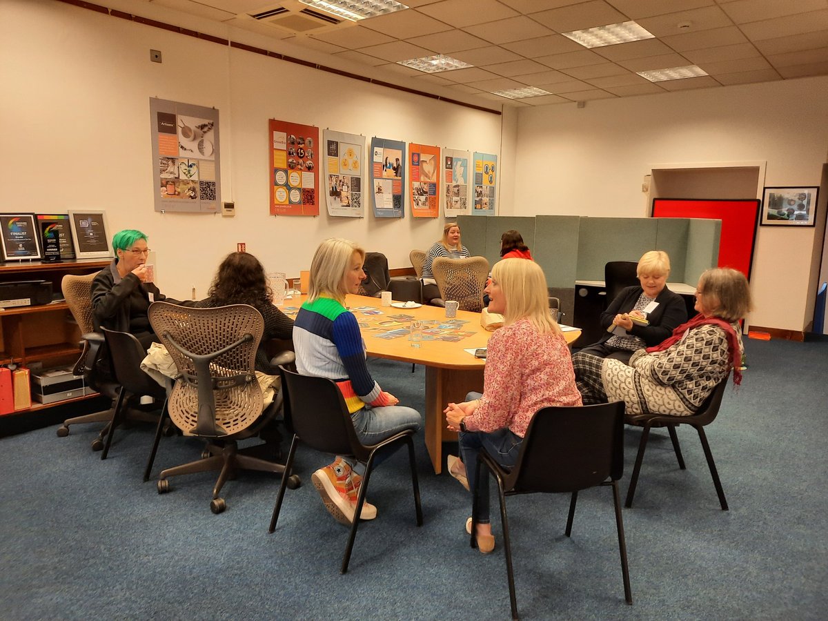 Lots of great conversations tonight at our peer support meeting for Later Creators @OlderpreneurCIC @growbizscotland #ruralbusiness #inspirationalstories