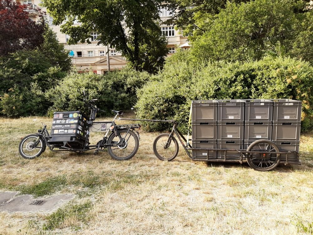 Standards are great!
<a href="/carlacargo/">CARLA CARGO</a> + EuroBoxes = 💕