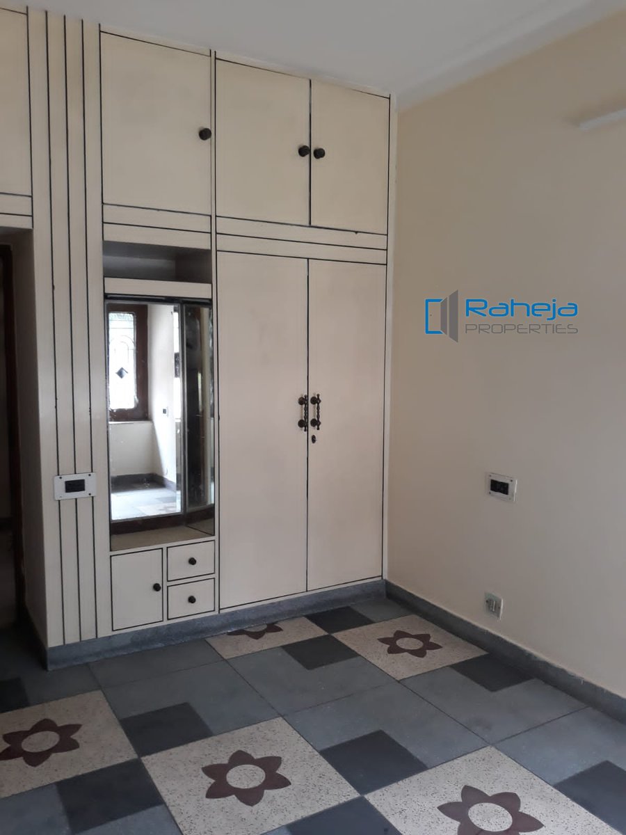 3 BHK UNFURNISHED PORTION AVAILABLE FOR RENT :

Urban Estate - I, Jalandhar

Ask Rent = 16000

# 9888622007

#AnikRahejaRealtor #RahejaProperties #RahejaPropertiesJalandhar #jalandhar #realestate #rental #house #houseonrent #property #punjab #tolet #PropertyManagement #Home #Rent