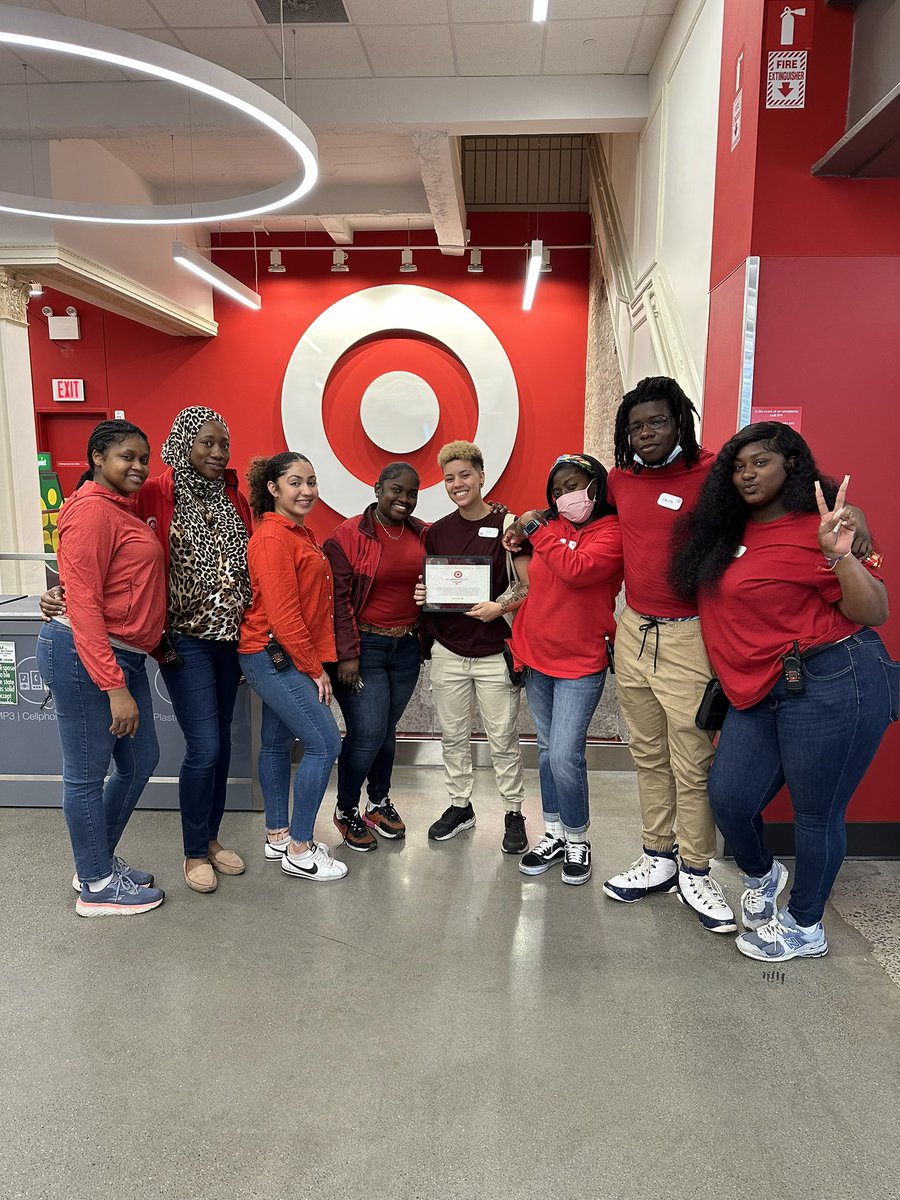T3404 wants to give a shout to TM Allison for being nominated as June’s You matter award! Thank you for consistently going above and beyond with our guests and making a positive impact within our store. We appreciate all your hard work! @Jailenetgt