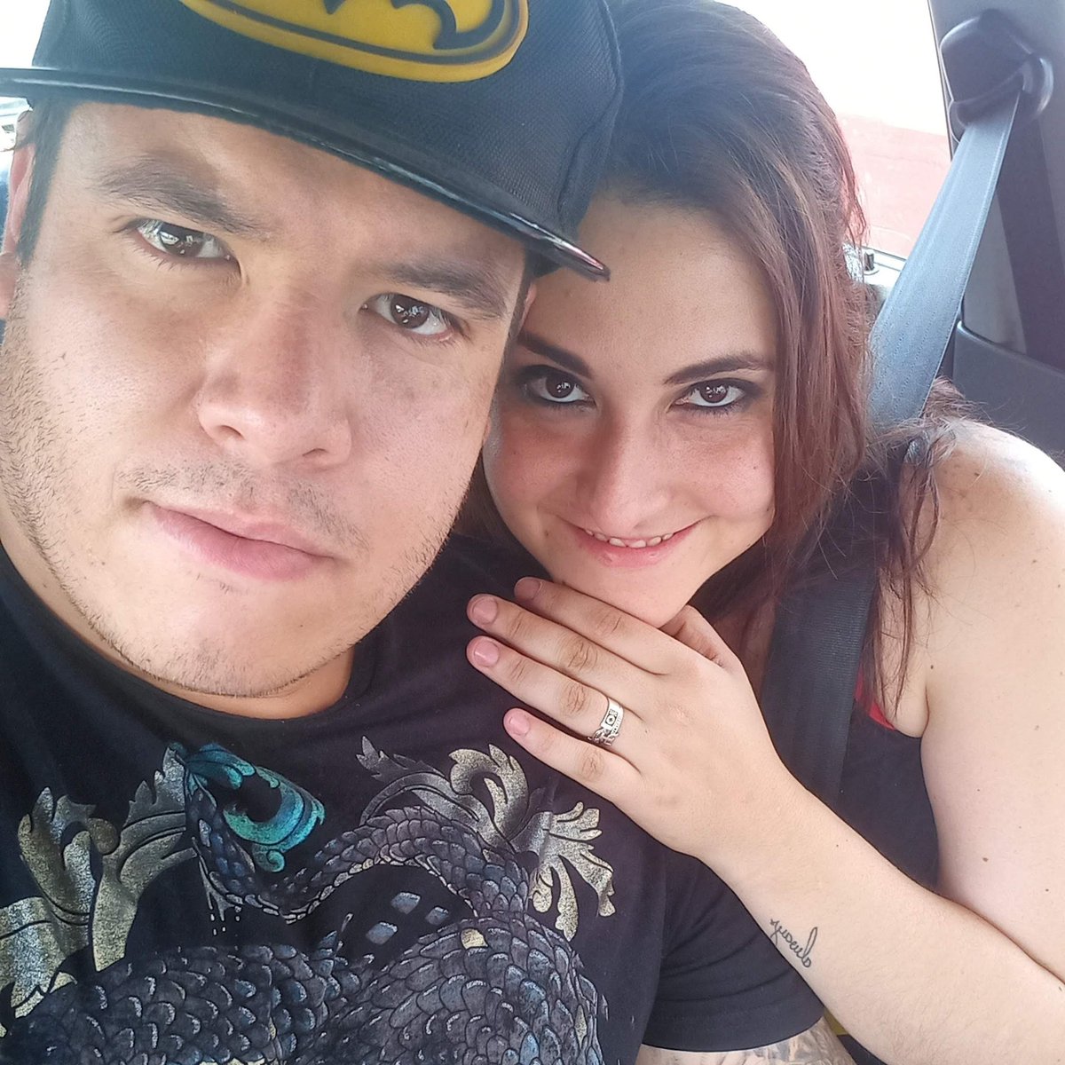 Rcriner14's tweet photo. #NuevaFotoDePerfil https://t.co/hwSWuY4HxZ
