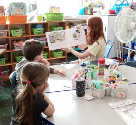 bps_ri's tweet image. A long-standing tradition between @BMSLibraryRI and @PrimroseLibrary has returned! On Tuesday, June 6, @bms_ri students visited @Primrose_School to read with students in five pre-K to Grade 3 classrooms.
Thank you, Mrs. Roy and Ms. O'Kane, for making this happen!