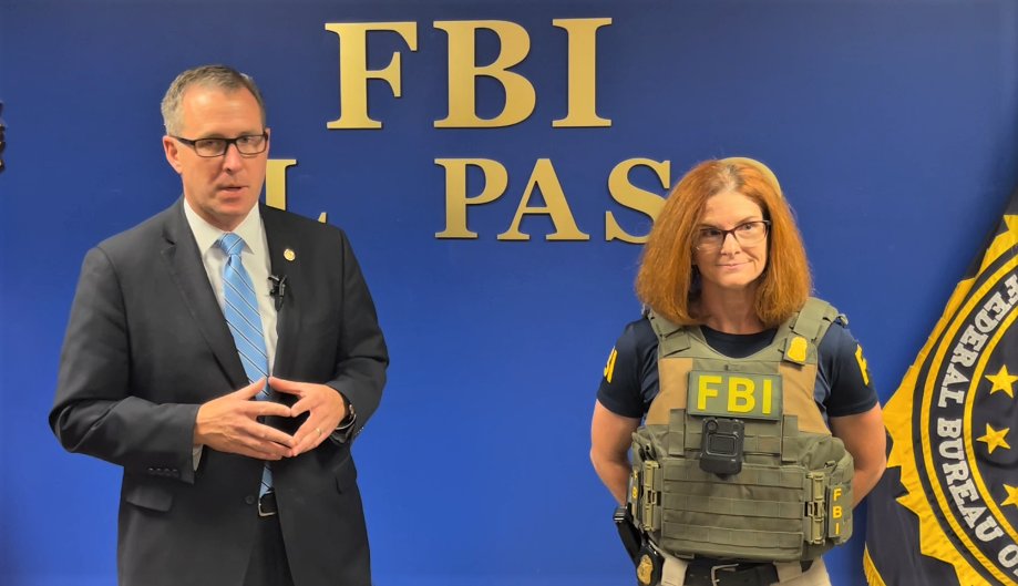 FBI agents in #ElPaso will be the first in Texas to use #BodyCameras when they execute #SearchWarrants or set out to #arrest someone: bit.ly/3P1ma5g #PoliceConduct