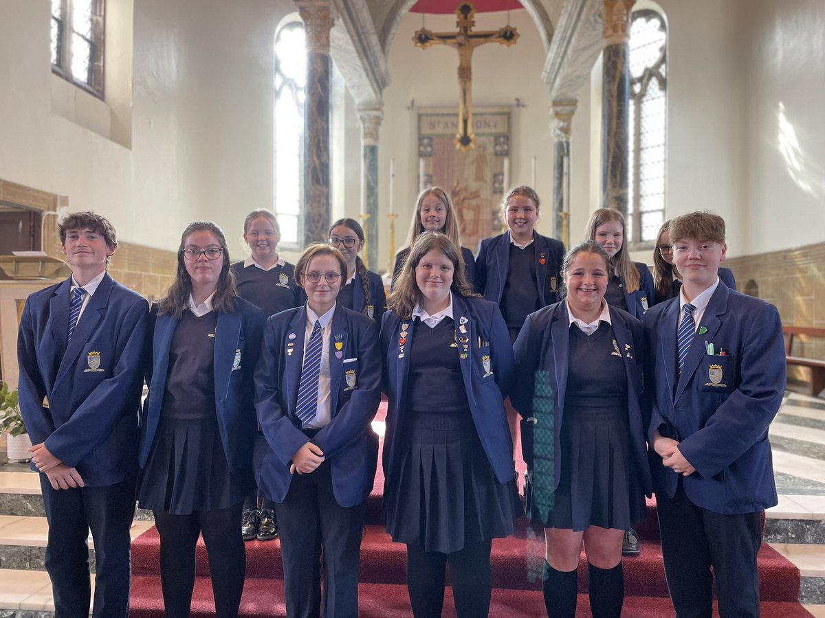 Lovely afternoon celebrating mass with our <a href="/CorpusChristiAT/">Corpus Christi Catholic Academy Trust</a> <a href="/ShrewsDiocese/">Shrewsbury Diocese</a> family. Very proud of our fabulous @allsaintsccduk choir. Thank you Mr O’Neill for accompanying them to practice this afternoon.