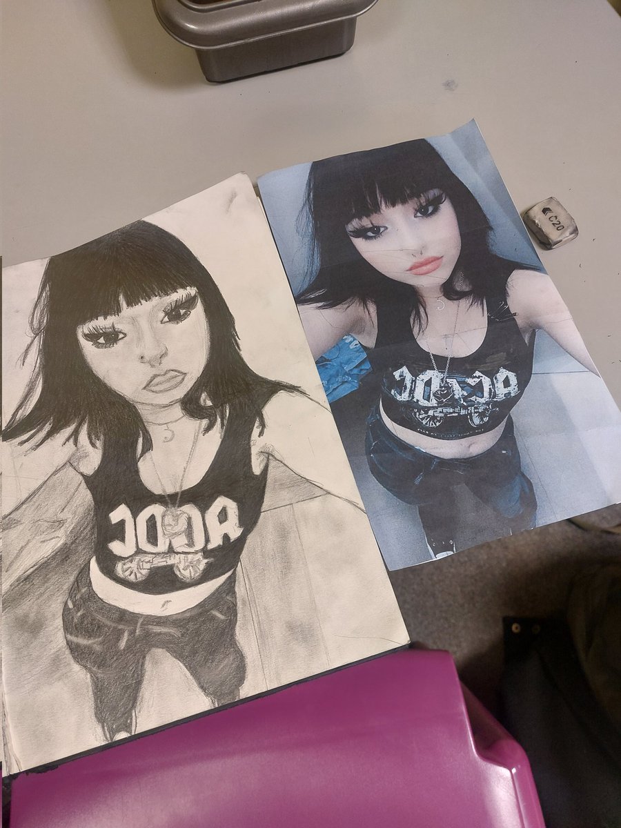 A lovely piece of work by one our amazing artists in Eden. We love seeing the pride in the faces of our students' success.  <a href="/StacyBott_85/">Miss Bott</a> <a href="/TeamMoreton10/">Moreton Year 10</a> <a href="/Moreton_SEND/">Moreton_SEND</a>