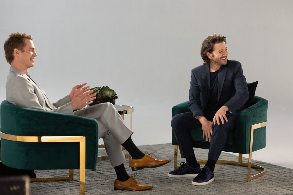 Variety's tweet image. Behind the scenes of Hayden Christensen and Diego Luna&apos;s #ActorsOnActors shoot.

Watch the full conversation: variety.com/2023/tv/featur…