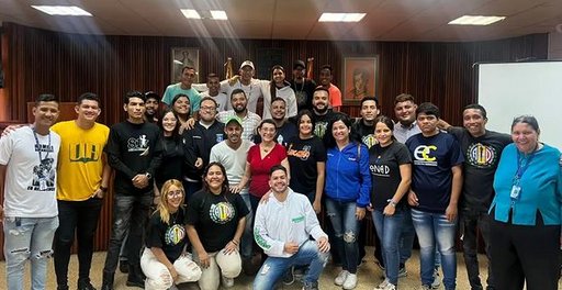 cnprimariave's tweet photo. En rueda de prensa, juventud larense respaldó la Elección Primaria, apoyó a la Junta Regional de Primaria de Lara y exigió la apertura del Registro Electoral. 
La JRP-Lara avanza en la conformación de Comités de Apoyo sectoriales y de una red de aliados de cara al 22 de octubre. https://t.co/W9zPrQPycv