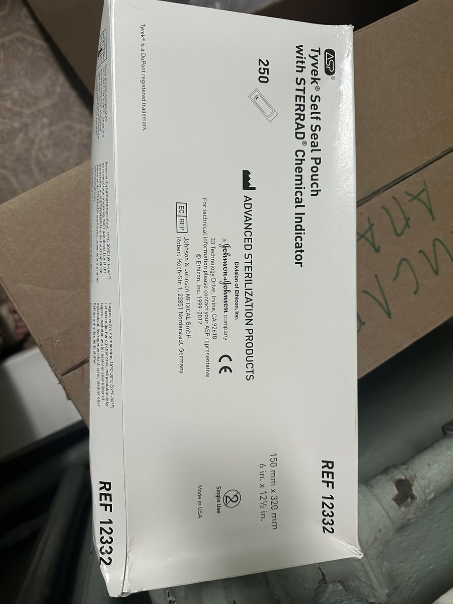 The amount of requests for help is overwhelming. Sourcing medical supplies and packing all day. 

The needs of the army aren’t going anywhere, dam or not. 
We can’t stop helping the army, no matter what. 

Thank you, all donors, for helping🫂

#StandWithUkraine