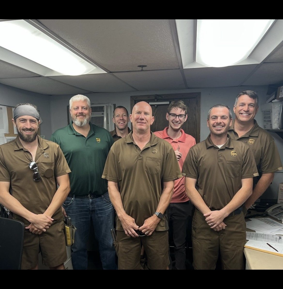 Big shout out to our Bloomington center for winning our May Safety Derby. <a href="/shawnhamilton44/">Shawn</a> <a href="/UPSers/">UPSers</a> #LincolnLeaders #SafetyFirst