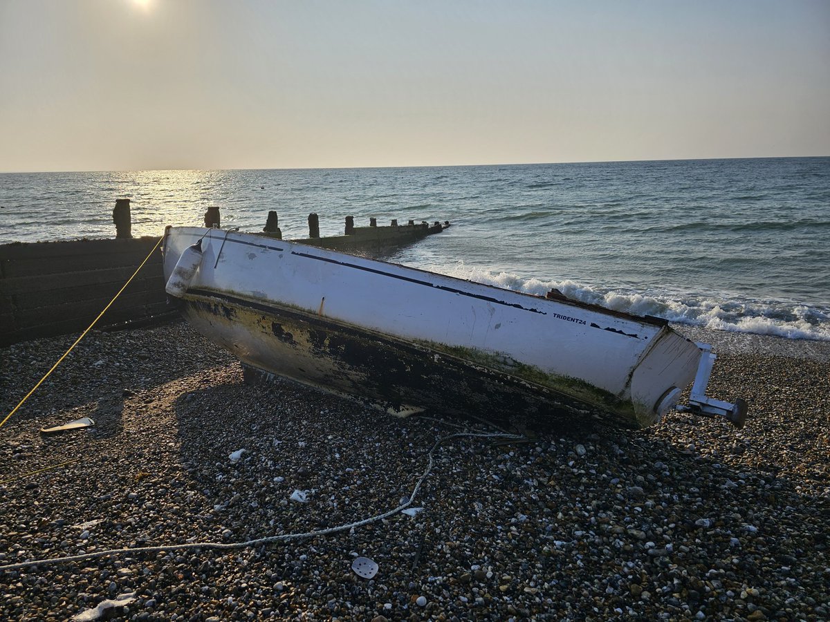 Selsey Coastguard tweet media