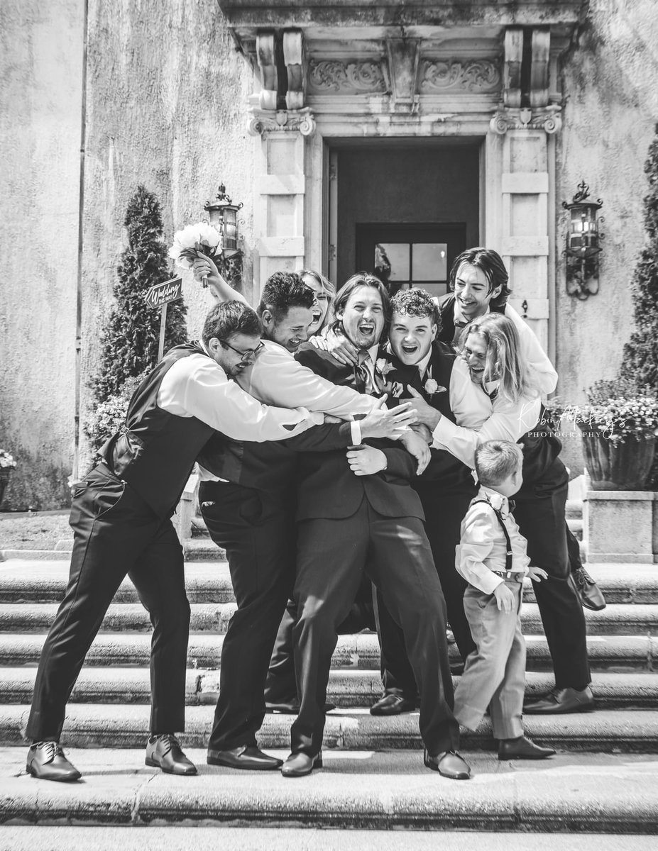 blake_baughman's tweet photo. Have to share with my Twitter family. What beautiful people to celebrate my beautiful wife. https://t.co/D8k5stnw1s