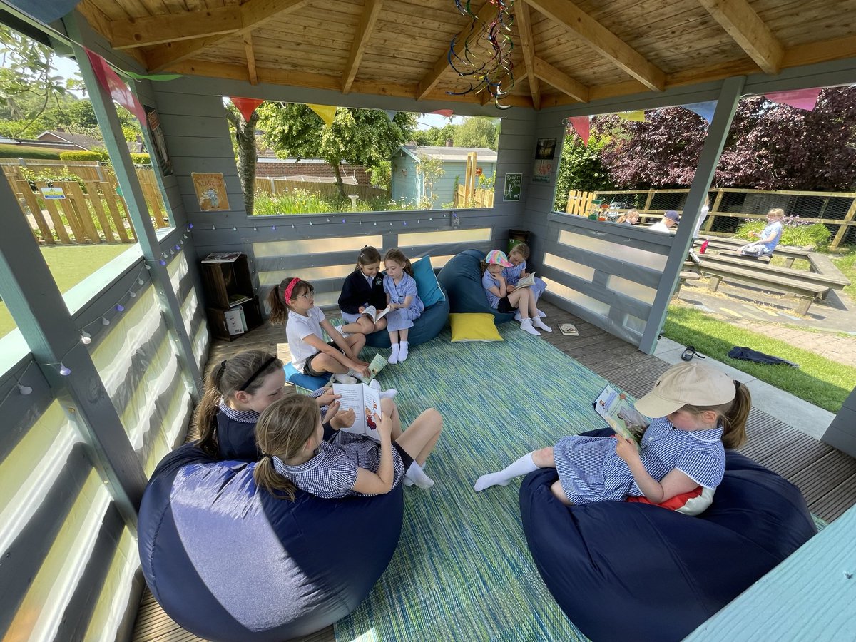 Harting CofE Primary School tweet media