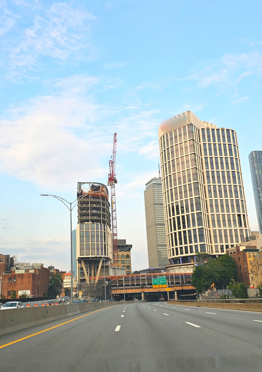 Only In Boston tweet media