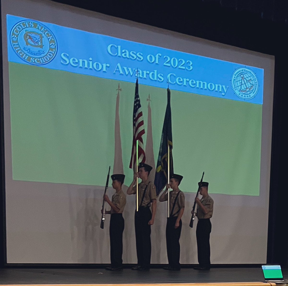 🎉Senior Awards Night! So wonderful to celebrate the amazing achievements of our Class of 2023🌟 #cougarpride @ellengianakis @hlucarelli @CNHSPrincipal @Sharpie2470 @CNHSCounselors