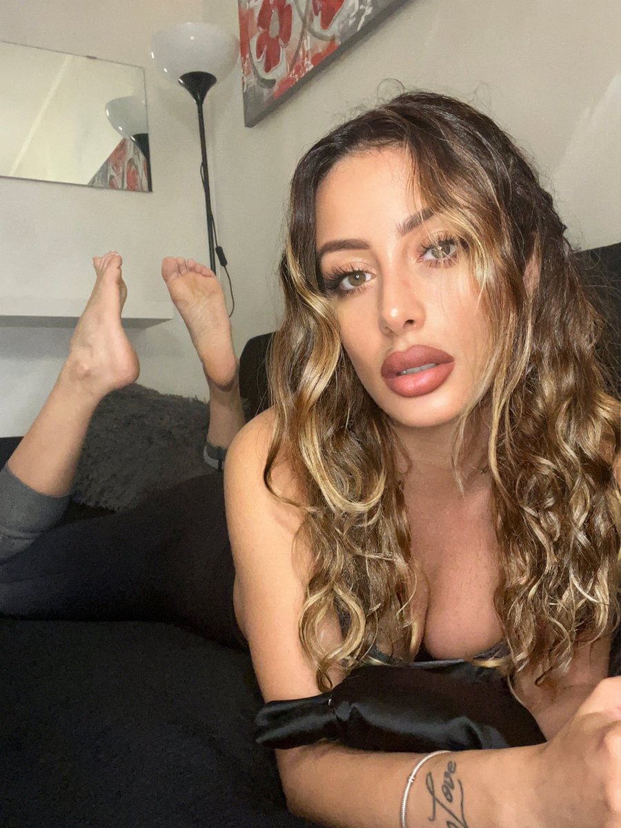 Vi ziata (@sonoviziataa) on Twitter photo 