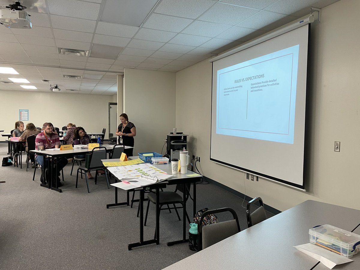 Having a blast this summer presenting to other teachers over classroom management, routines, procedures, and connecting with kids! Great conversations and lots of learning happening over here in @katyisd! @KatyISDLearning
