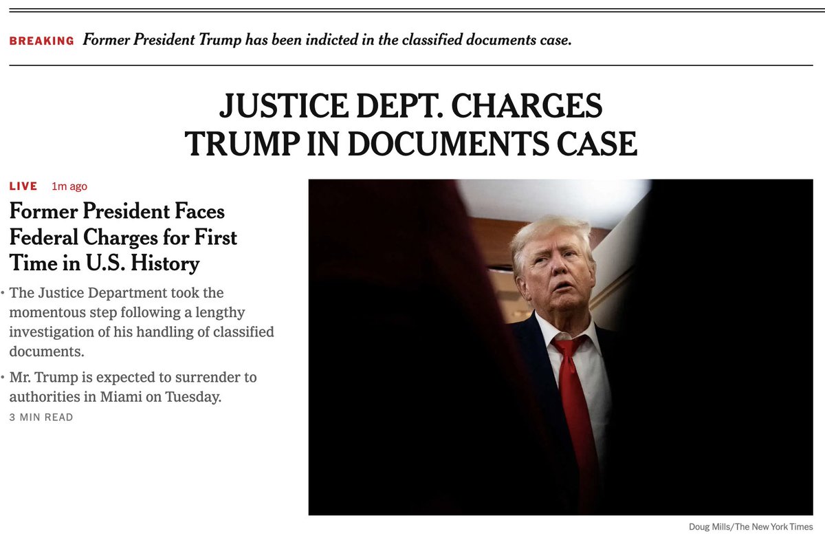 Homepage of the <a href="/nytimes/">The New York Times</a> right now ...