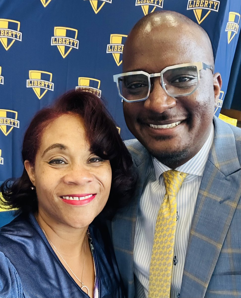 ImpactGreater's tweet photo. Way back when, I was a little girl at Liberty ES with big dreams. Today I was asked by @Principal_FREE to give the 5th grade graduation speech. I even got to sit in the principalโs office & read like I used to do with Principal Anna Smith in 1st grade. What an honor! #Classof1981 https://t.co/b56zW8aozI
