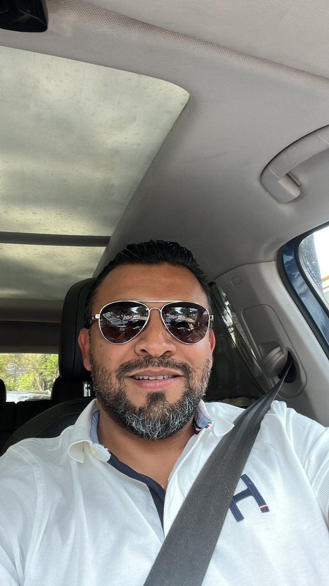 AlejandroGM_198's tweet photo. Sonríe que vida solo hay una y lo más importante es que es GRATIS https://t.co/386wi9U9GM
