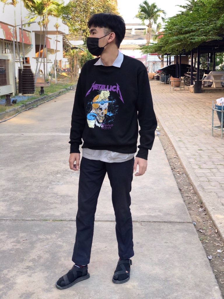 CT0084's tweet photo. เบื่อเหงามากชีวิต 
IG : ct.0084 #เพชรบุรี https://t.co/LFxASVlDFO