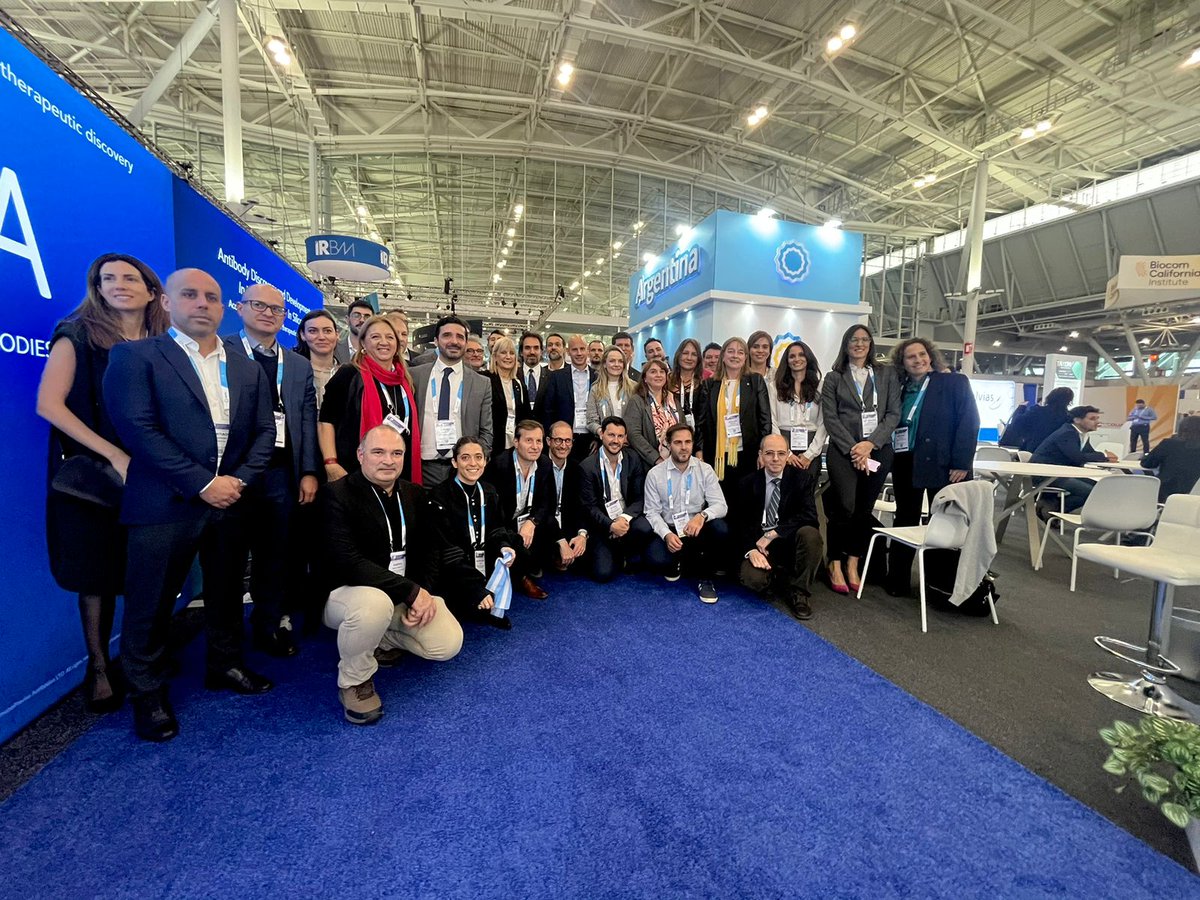 BaimaMarina's tweet image. ¿𝗖𝗼𝗻𝗼𝗰𝗲́𝘀 𝗮 𝗹𝗮𝘀 𝗲𝗺𝗽𝗿𝗲𝘀𝗮𝘀 𝗾𝘂𝗲 𝘃𝗶𝗮𝗷𝗮𝗿𝗼𝗻 𝗷𝘂𝗻𝘁𝗼 𝗮 𝗦𝗮𝗻𝘁𝗮 𝗙𝗲 𝗮 𝗹𝗮 𝗕𝗜𝗢 𝗖𝗼𝗻𝘃𝗲𝗻𝘁𝗶𝗼𝗻 𝗲𝗻 𝗕𝗼𝘀𝘁𝗼𝗻? 

Si todavía no las conoces, en este hilo te las presento. No por nada están en la #BIO2023, son realmente innovadoras 👇🏼