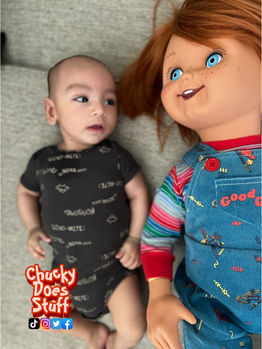 ChuckyDoesStuff's tweet photo. I haven’t been active on posting for the last 5 months for a small reason. Chucky has a baby brother now!!!

#chucky #trickortreatstudios #charlesleeray #childsplay #childsplay2 #childsplay3 #curseofchucky #cultofchucky #killerdoll #doll #baby #dadlife #littlebrother #bigbrother https://t.co/p6ZPC0cW0E