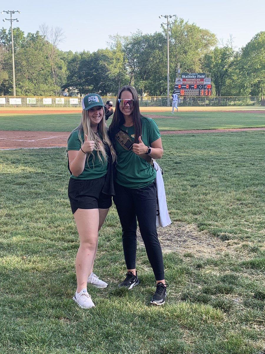 DairylandLeague's tweet photo. “Rub some dirt on it”

Love,

Dairyland Athletic Training Staff

@AshliPatrick9 
@IsabellaPolash https://t.co/BvGhc8zGl6