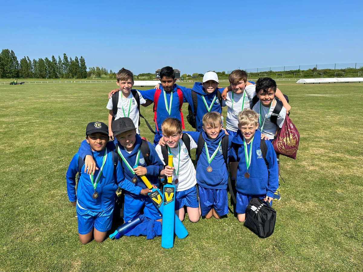 Southend East School Sports Partnership (@southendssp) on Twitter photo Day 2 of the cricket 🏏 this time the best of. Great to see so many girls playing in the main team.
Winners were Darlinghurst second @westleighschool third <a href="/ololleigh/">Our Lady of Lourdes Catholic Primary School</a> <a href="/SouthendWestSSP/">Southend West SSP</a> <a href="/activesouthend/">activesouthend</a> <a href="/ActiveEssex/">ActiveEssex</a> <a href="/EssexCricket/">Essex Cricket</a> Day 2 of the cricket 🏏 this time the best of. Great to see so many girls playing in the main team.
Winners were Darlinghurst second @westleighschool third <a href="/ololleigh/">Our Lady of Lourdes Catholic Primary School</a> <a href="/SouthendWestSSP/">Southend West SSP</a> <a href="/activesouthend/">activesouthend</a> <a href="/ActiveEssex/">ActiveEssex</a> <a href="/EssexCricket/">Essex Cricket</a>