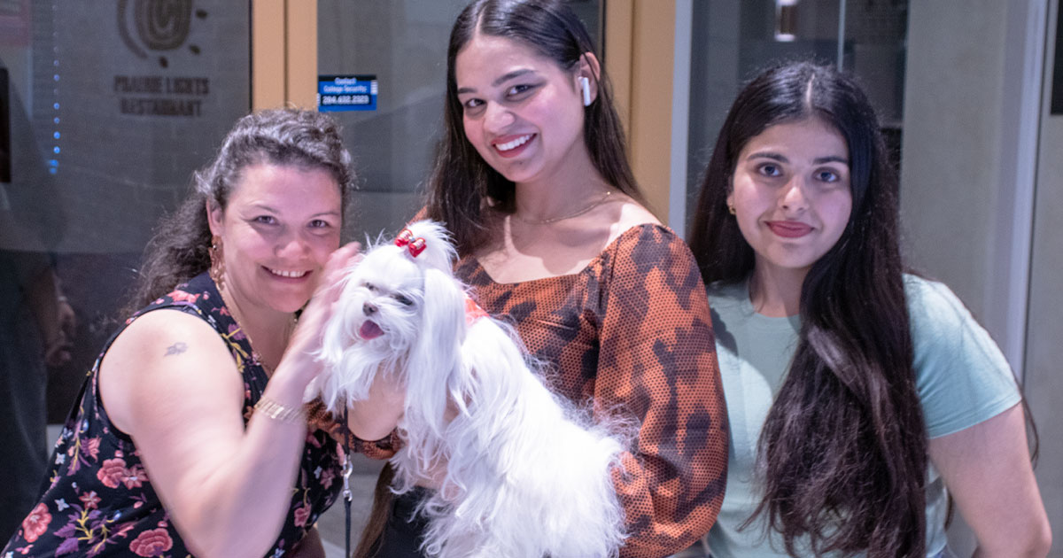 sja_mbntnu's tweet photo. We want to thank @rrc for having our Therapy Dog Teams at their Notre Dame Campus yesterday! Our furry friends had a great time meeting all the students!
#tdp #therapydog #therapydogs #sja #td #students #therapydogprogram #tdprogram #stjohn #sja #stjohnambulance https://t.co/HZuiehMDGh