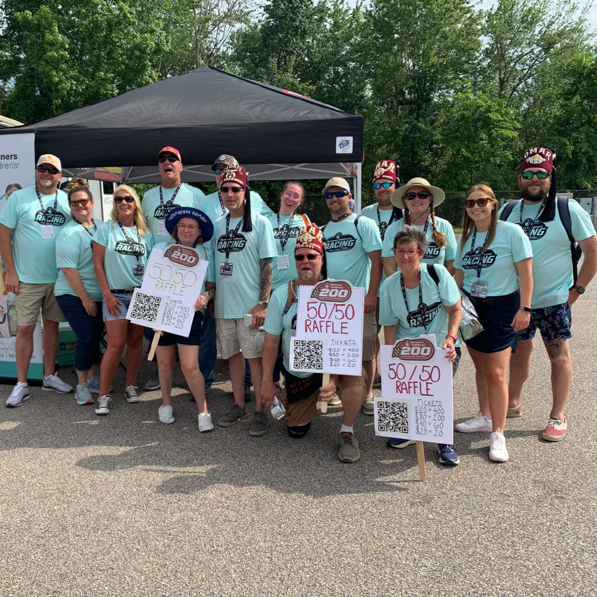 BUMP’s BD, Bob Kruchten was on site at @TooToughToTame  to help support @shrinershos  with the launch of their FIRST-EVER 50/50 raffle in South Carolina! Half of the money raised goes towards @shrinershosp  ensuring patients live a life without limits.

#ShrinersChildrens #NASCAR