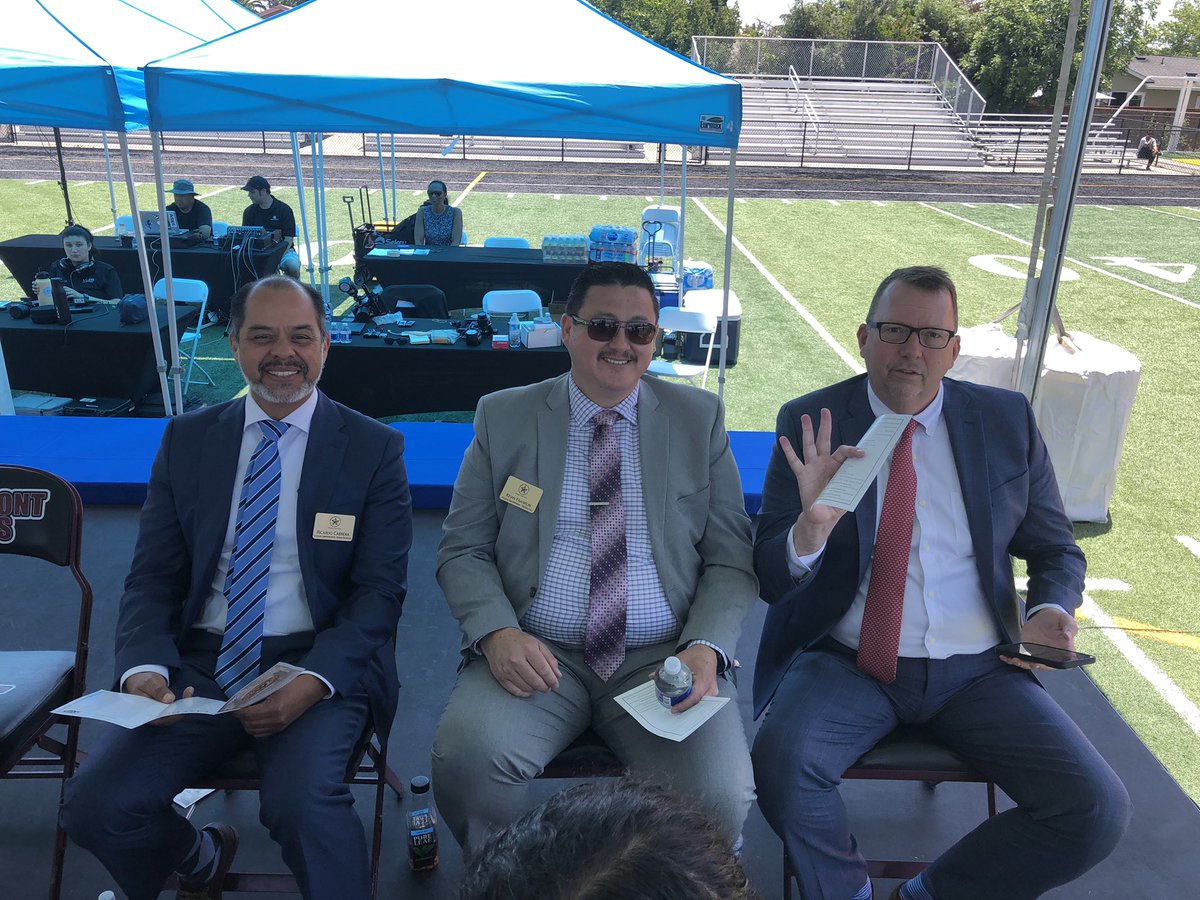 🎉We’re ready to celebrate our 8th graders today! 🎓🌟<a href="/MorrillOfficial/">MorrillMSOfficial</a> <a href="/BUSD_piedmont/">PiedmontMS</a> <a href="/Sierramont_MS/">Carol Mar</a> <a href="/BerryessaUSD/">Berryessa Union</a> #pathwaytothefuture💙