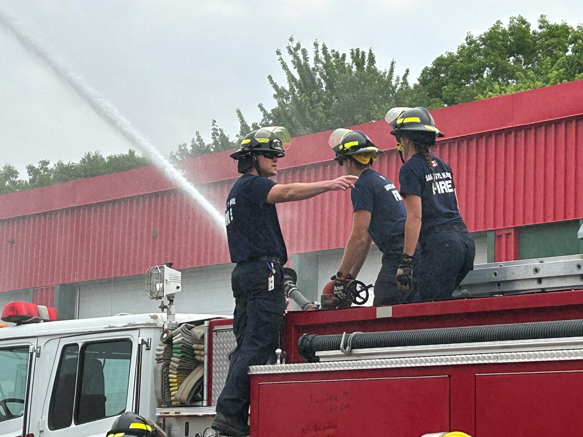SaultFire's tweet image. Members of Sault Fire Services and surrounding volunteer departments are taking part in a NFPA 1002 Pump Ops course in Sault Ste. Maire this week at our Regional Training Centre! Keep up the great work everyone! #training #pumpops @CitySSM @ChiefPJ