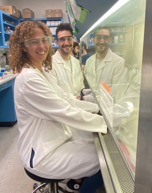 msubrandizzilab's tweet photo. Working in the Brandizzi Lab is pretty amazing. Working with a friend is even better!
Happy National Best Friend's Day!
#msubrandizzilab #NationalBestFriendsDay #ScienceBuddies https://t.co/PHFmpdo2xS