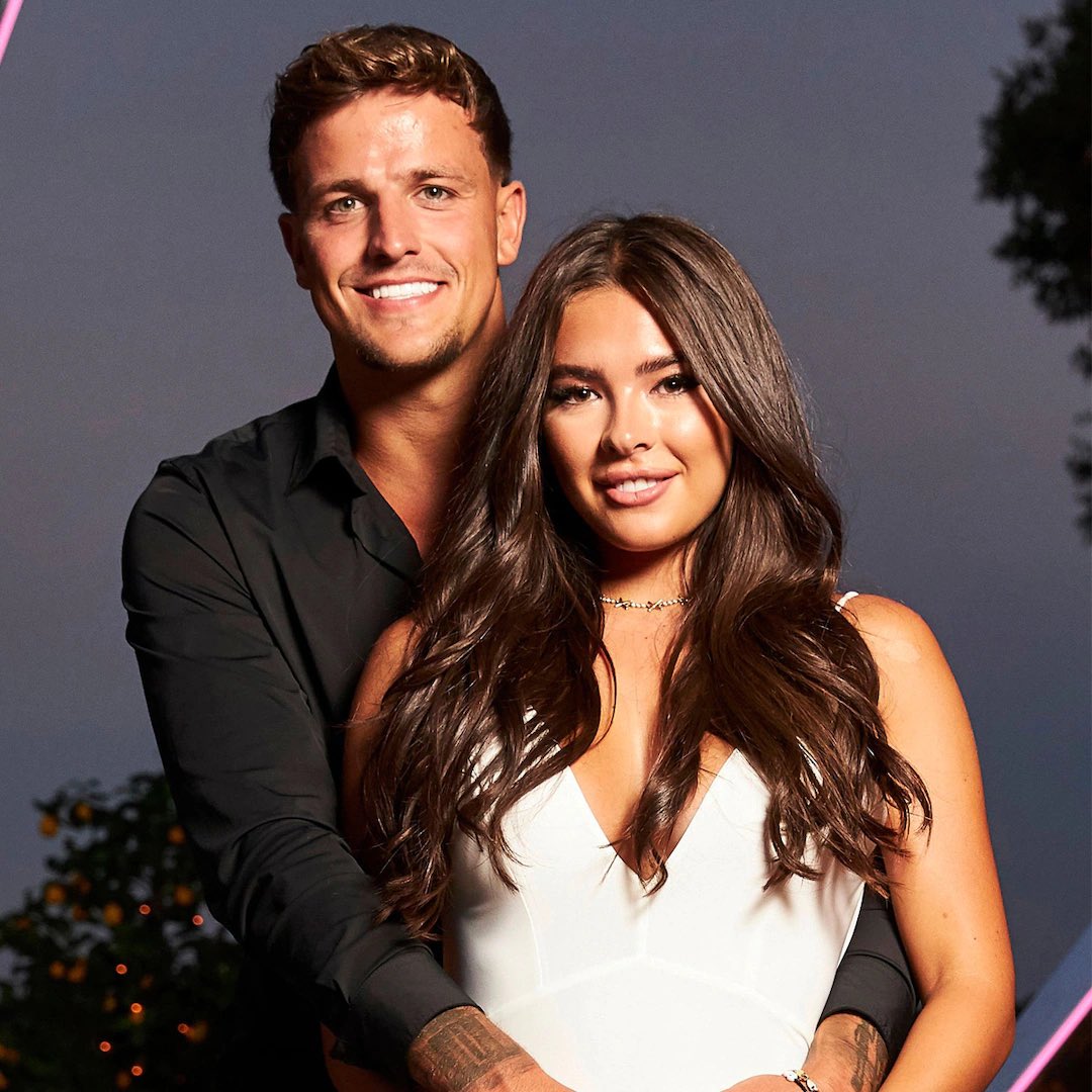 Twins #LoveIsland