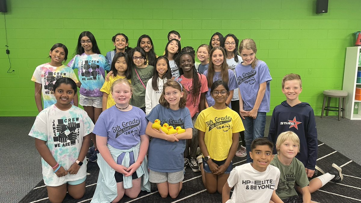 And that’s a wrap! 🎬 So proud of this talented group of 5th Graders and their work on our @LCPSLiberty Mo’Show this year. Now they’re soaring on to middle school with bright futures ahead!