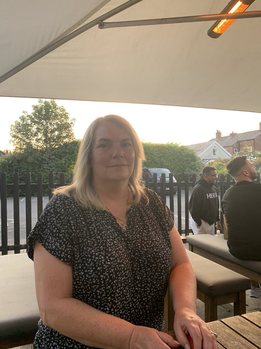 Debbie Halfpenny tweet media