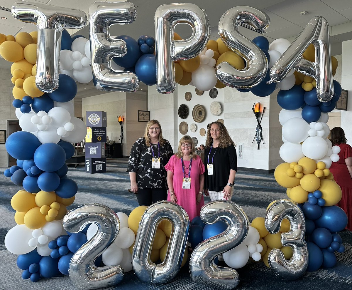 maryrroberts's tweet photo. Having a great time at TEPSA 2023 (Texas Elementary Principals and Supervisors Association) #WeLeadTX #GrahamISD #NewAP https://t.co/BHImZcidZi
