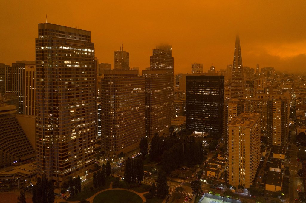 I'm trying to more consciously uplift solutions, stories of success, and evidence-based hope, yet... the emotions that NYC's orange skies invoke belong here too. Our fear anxiety, and rage, is valid. I only hope we don't normalize this and that more will join the movement.