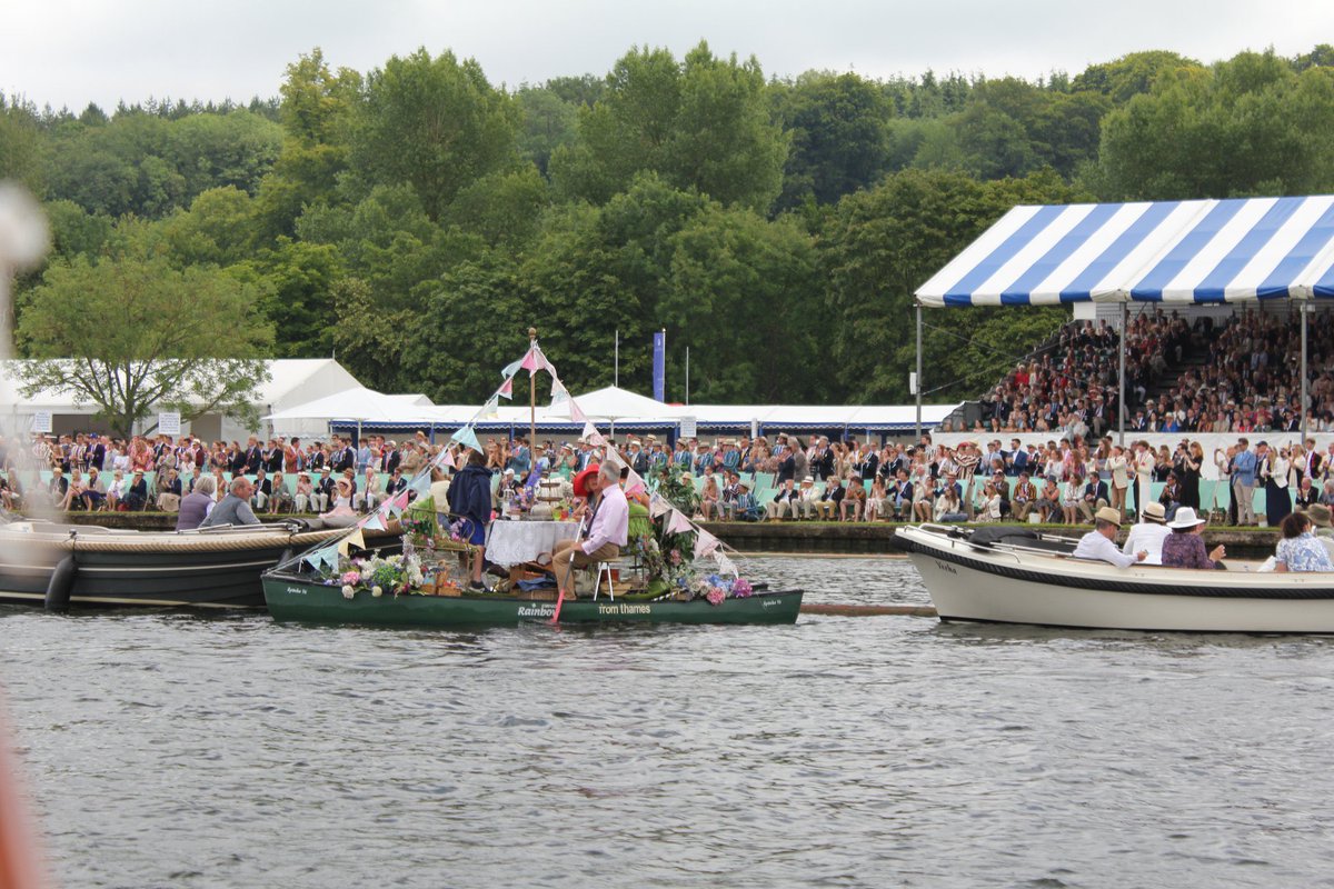 Best seats in the house…hire a boat for up to 12 people for Henley Royal Regatta 2023. Private charter with experienced skipper and crew provided. Last minute deals..contact us now!!! <a href="/HenleyRegatta/">Henley Royal Regatta</a> <a href="/HenleywRegatta/">Henley Women's Regatta</a>
