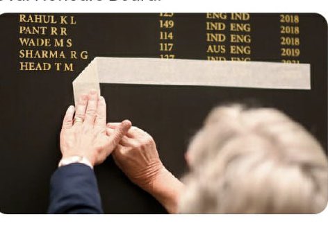 gahomewood's tweet photo. Travis Head and Steve Smith join the likes of Rohit, KL Rahul, Pant and Wade on the Oval Honours Board. 

Haydo: will we ever get to see so called ‘generational talent’ Babar’s name on Honours Board and playing #WTCFinal ?

#WTCFinal2023 #AUSvIND 
@iMShami_  @Rnawaz31888 https://t.co/g2j2cTjqBD