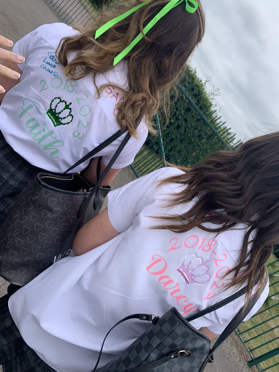 A lovely send of for a super bunch of students. I have enjoyed getting to know these year 11s over the last four weeks and wish them all the best for the future #ExcelAtElizabethan