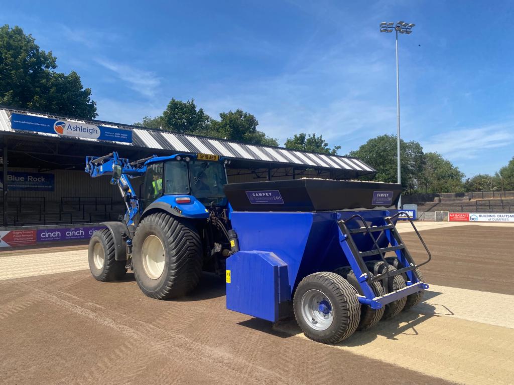 Sand being applied at Ayr United today 👍