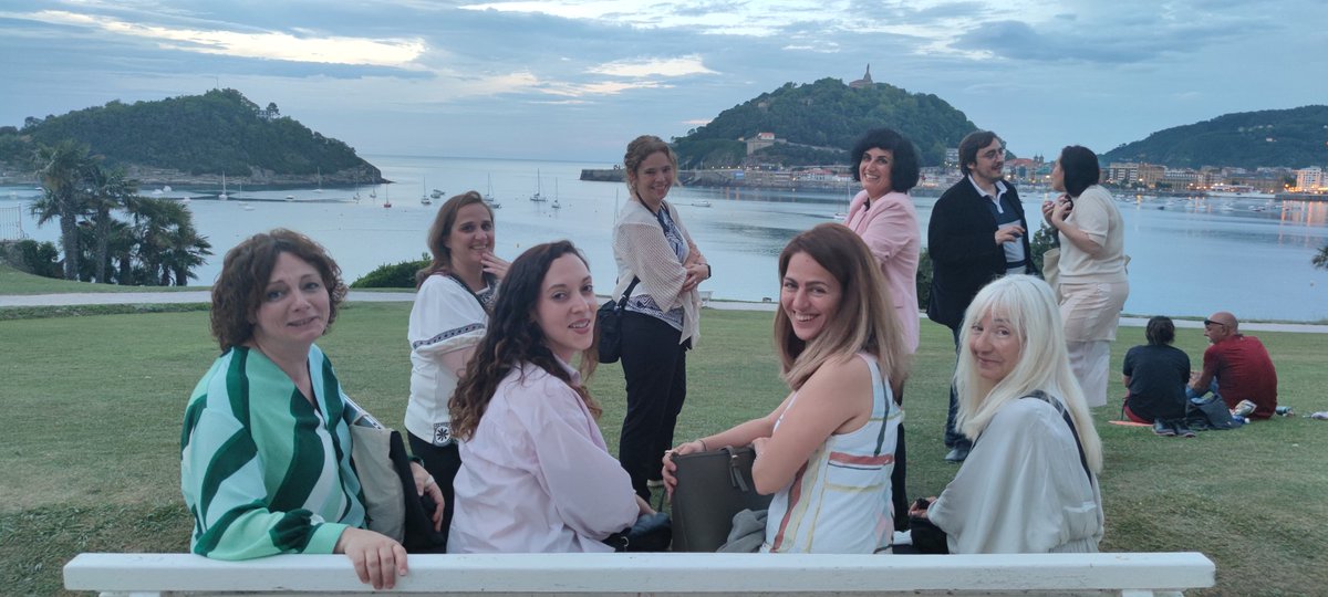 davidezpeleta's tweet photo. Hoy hemos celebrado en San Sebastián/Donostia el Acto Institucional de la SEN 2023. Ha estado genial: premiados, discursos emocionantes, etc.

Pero lo mejor ha sido nuestro staff, que ha trabajado durante semanas para hacerlo posible.

Muchas gracias de parte de toda la JD. https://t.co/3gyWJAgsBl