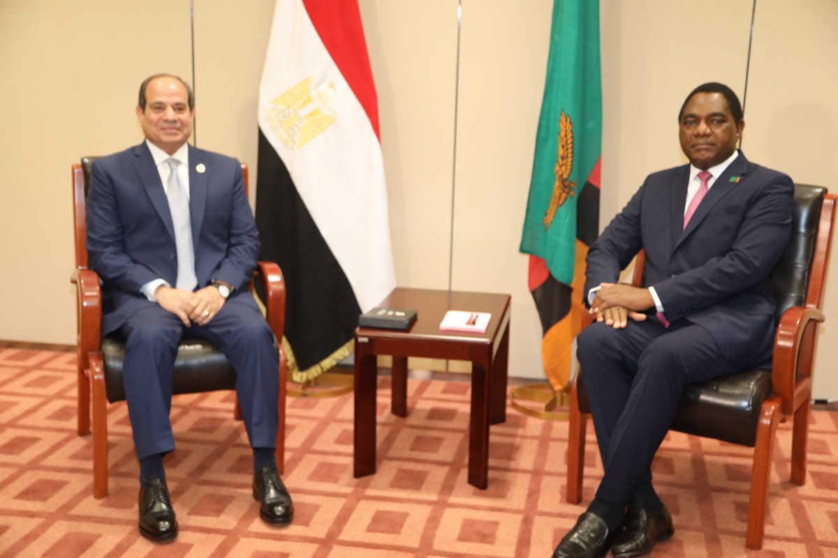 HHichilema's tweet photo. On the margins of the #ComesaSummit today, we had a bilateral meeting with outgoing Chair of #COMESA & Egyptian President @AlsisiOfficial whom we hailed for his leadership of the bloc.
Also discussed a range of issues including agriculture, tourism, health & enhanced trade. 🇿🇲🇪🇬 https://t.co/TpRAor0via