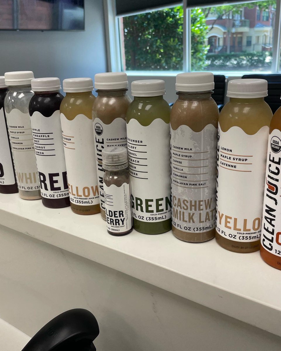 authenticcore1's tweet photo. We’re currently on day 2 of our 3 day juice cleanse. We feel great! We decided to only do 3 days but feels like we could easily do it for longer. 

#antiinflammatory #beorganic #cleanjuice #detox #juicecleanse #organic #plantbased #healthylifestyle #healthyliving #nutrition https://t.co/sZePZaUNsf