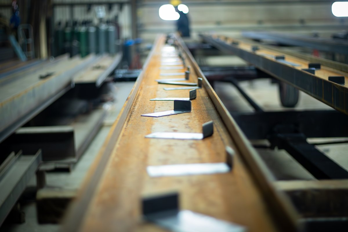 Performance_Fab's tweet image. 🐄Performance Fab: Your Trusted Structural Steel Partner for Agricultural Building Solutions! From custom building packages to on-site services, we have your dairy facility covered! 
#PerformanceFab #CustomFab #CustomDesign #SuperiorFabrication #TailoredSolutions