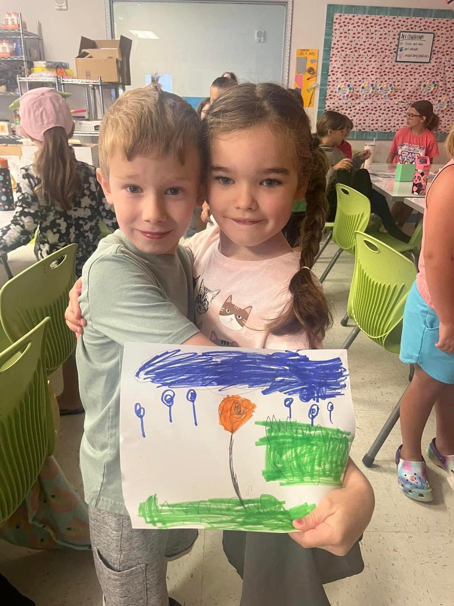 berkeley_prep's tweet photo. First week of art camp was a giant success! We can’t wait to see what these little artists do next week🎨🤩 https://t.co/XF0CGpYvGS