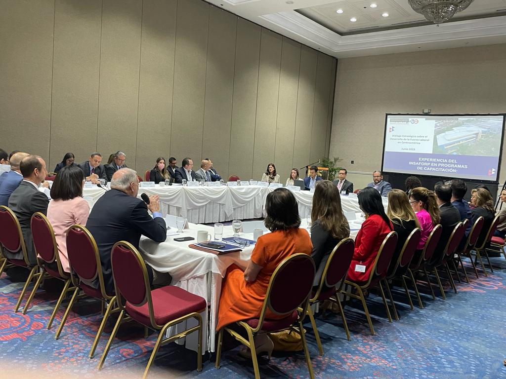 Members of our #ASU #LatinAmerica team participated in the 'Strategic Dialogue on Workforce #development  in Central America' organized by @centampartners and  @AgendaCAF to promote the decisions that will make #ElSalvador an ideal destination for companies!
