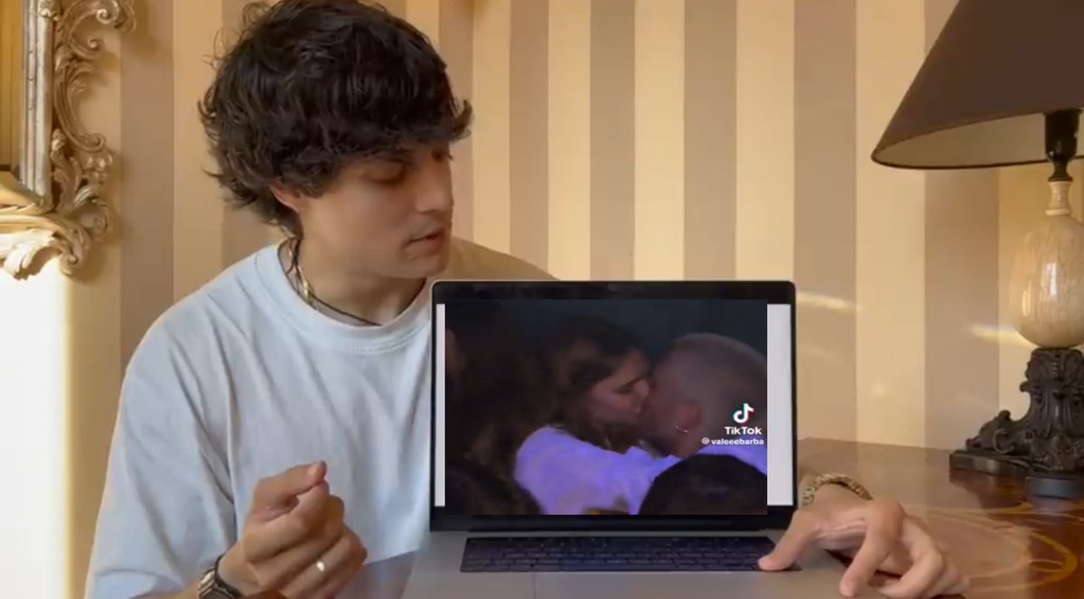 twitter italia out context oggi